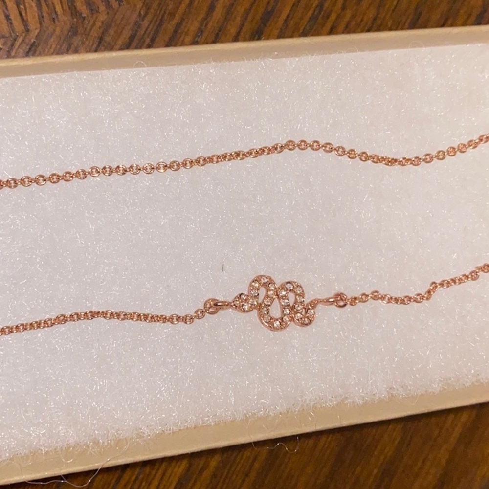 Snake necklace